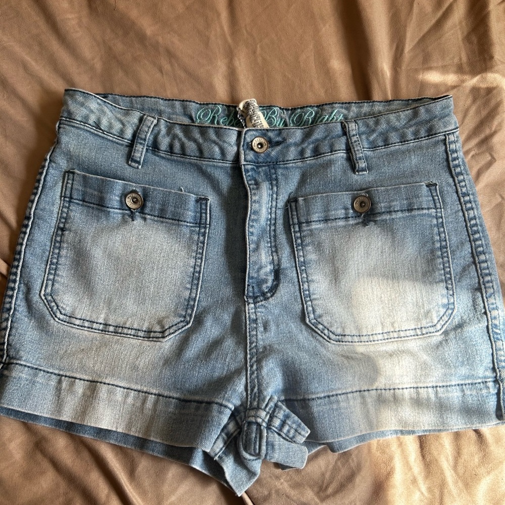 Rebel By Right Jean shorts